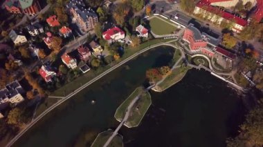Hava: Gölette kayan nokta Kaliningrad sonbahar