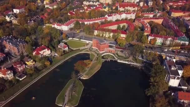 Luchtfoto Vijver Float Kaliningrad Herfst — Stockvideo