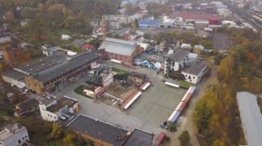 Lviv, Ukrayna - 21 Ekim 2018:! Festrepublic bir yeni yaratıcı kentsel sitesinde eski cam fabrika alanıdır. O oluşmak-in! Fest merkez ofisi, bir Eğer en tanınan bir bira birkaç restoran sahibi yerel işletmeler.