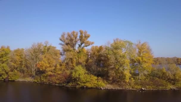 Antenne Eiland Dnipro Rivier Obolon District Van Kiyv Herfst Tijd — Stockvideo