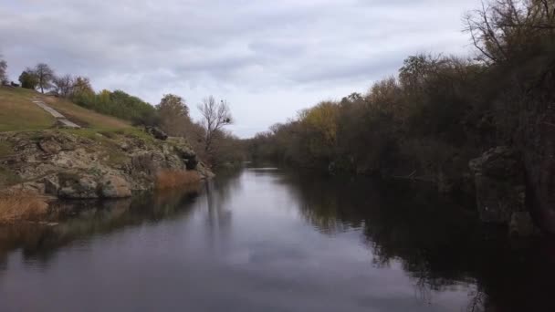 Antenne Tiasmyn Schlucht Der Nähe Der Stadt Kamianka Ukraine Herbstzeit — Stockvideo