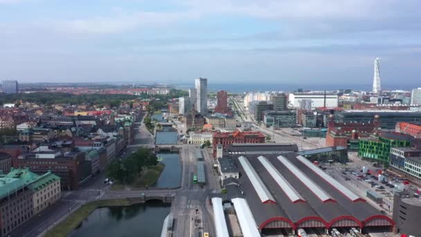 Utsikt Över Malmös Central Station Bakgrunden Stadsbilden Sverige — Stockvideo