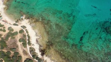 Denizde eğlence tekneleri, hava manzarası