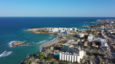 Protaras plajının havadan görünümü, Kıbrıs