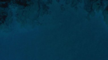 Denizin dibi, yukarıdan görünümü