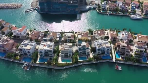 Luftaufnahme Der Neuen Häuser Marina Limassol Zypern — Stockvideo