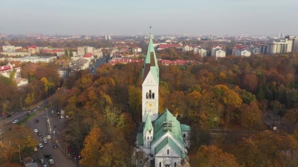 Flygfoto Över Kyrkan Centrala Parken Kaliningrad Ryssland — Stockvideo