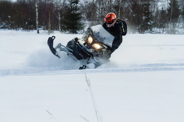 Teriberka Russia February 2018 Man Sports Helmet Rides Snowmobile — Stock Photo, Image
