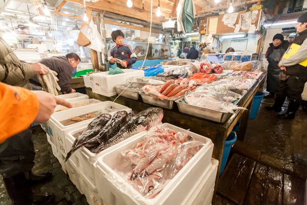 Tokio Japan Januari 2010 Vroege Ochtend Tsukiji Vismarkt Eerste Klanten — Stockfoto