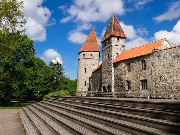 Duas Torres Cidade Velha Tallinn Tallinn Estónia Europa — Fotografia de Stock