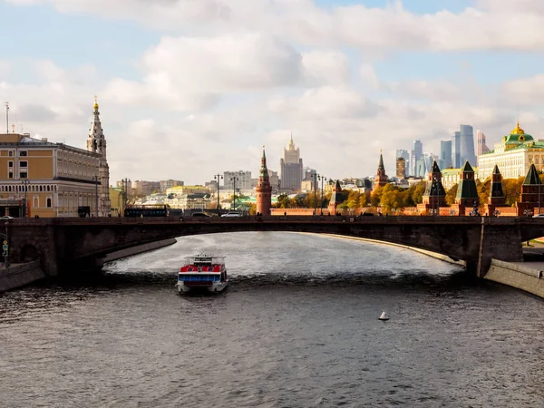 Rzeka Moskwa Pobliżu Placu Czerwonego Kremla Rosja Moskwa — Zdjęcie stockowe