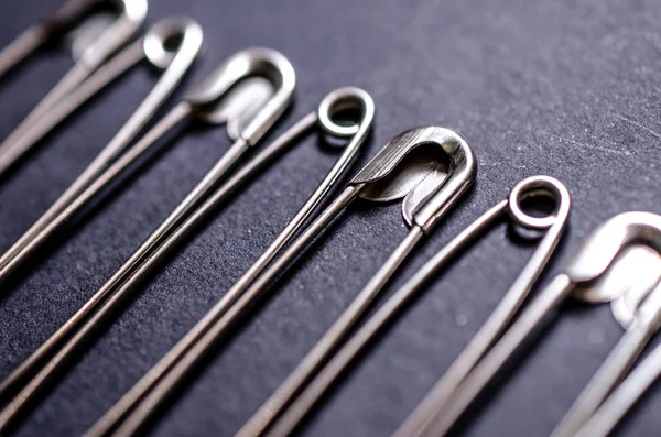 Safety Pins Top View — Stock Photo, Image