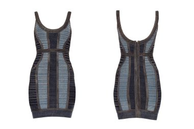 beyaz bir arka plan üzerinde kısa kot elbise