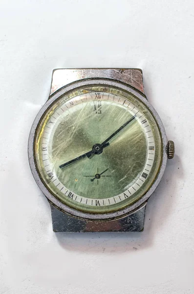 Vintage Vecchio Orologio Polso Sfondo Bianco — Foto Stock