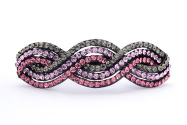 barrette pembe taşlar üzerinde beyaz izole