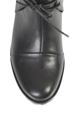 Beyaz arka planda kadın ayakkabıları