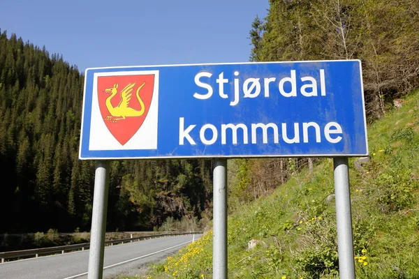 Stjordal Noruega Mayo 2016 Señal Tráfico Frontera Con Municipio Noruego —  Fotos de Stock