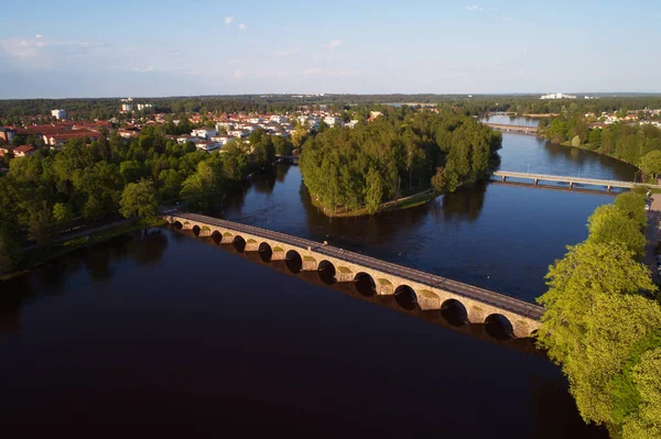 Luftaufnahme Der 168 Langen Steinbogenbrücke Mit Bögen Über Den Fluss — Stockfoto