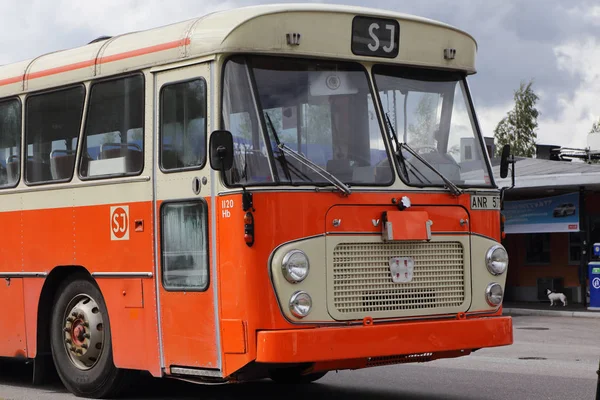 Mariefred Svédország Augusztus 2016 Old Timer Volvo Tömegközlekedési Busz Narancssárga — Stock Fotó