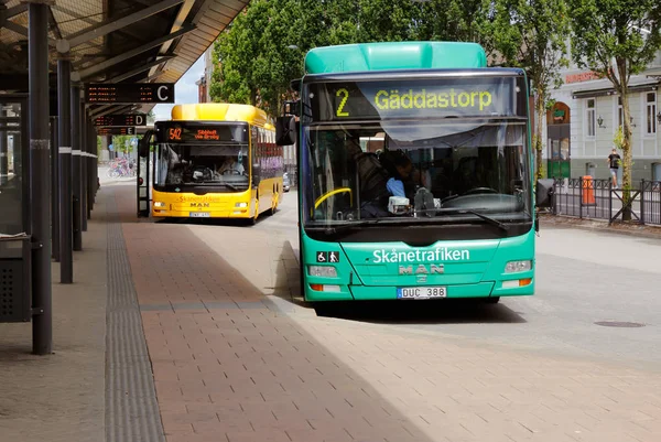 Hassleholm Sverige Juni 2018 Bussar Tjänster För Skanetrafiken Kollektivtrafiken Utanför — Stockfoto