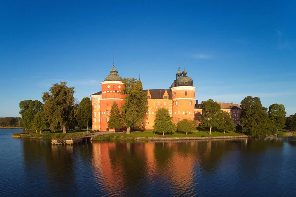 Die Schwedische Burg Gripsholm Mit Ihrem Spiegelbild See — Stockfoto