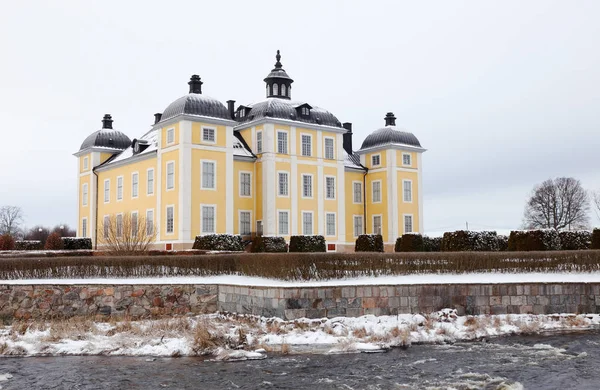 位于瓦斯特曼兰省的瑞典17世纪斯特伦肖姆城堡的冬天 — 图库照片