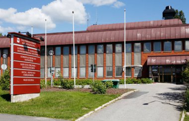 Overtarnea, İsveç - 3 Temmuz 2017: Overtarnea Belediye Binası.