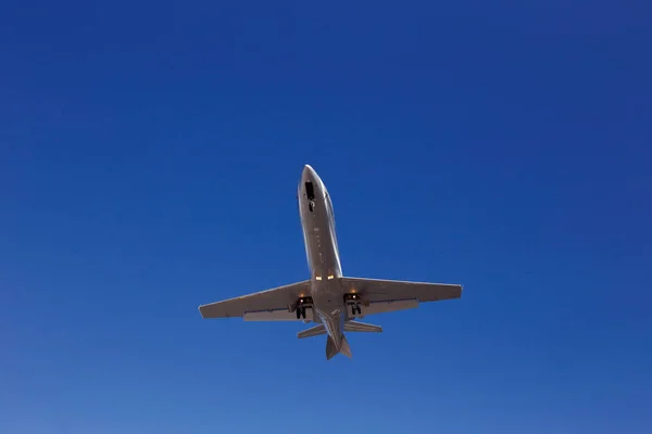 Geschäftsreiseflugzeug — Stockfoto