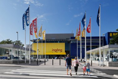 Ikea girişi