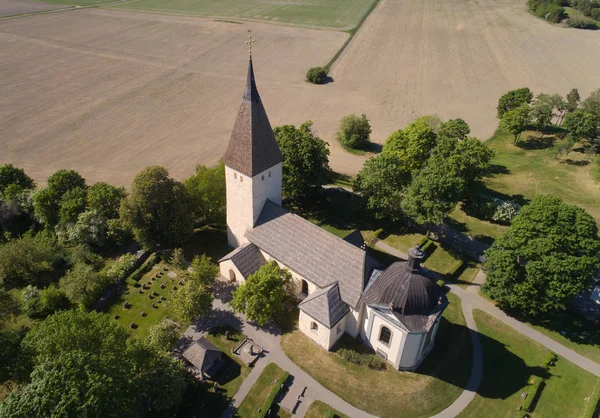 Vista aérea de la iglesia de Ytterselo —  Fotos de Stock