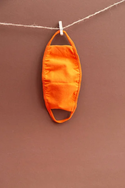 Reusable Protective Cloth Mask Hanging Face Mask Dries Washing Mask — Stock Photo, Image