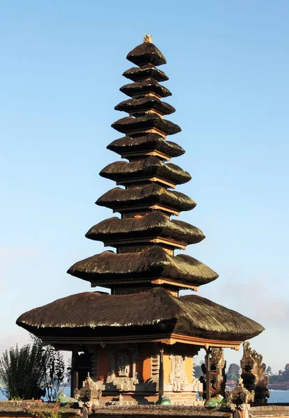 Ulun Danu Bratan Templo Lago Bali Pagode Meru Como Torre — Fotografia de Stock