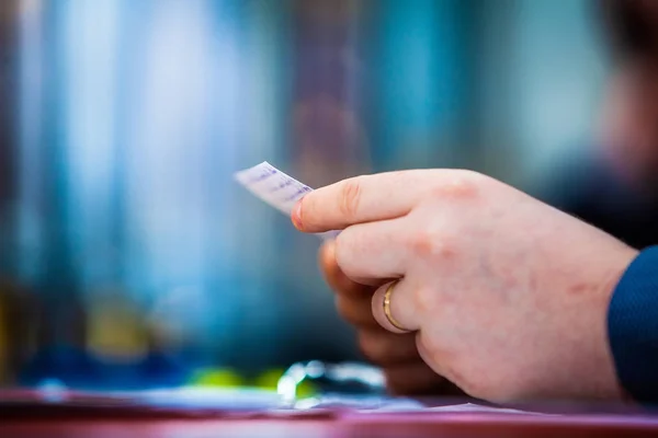 Adam okuma el yazısıyla mektup