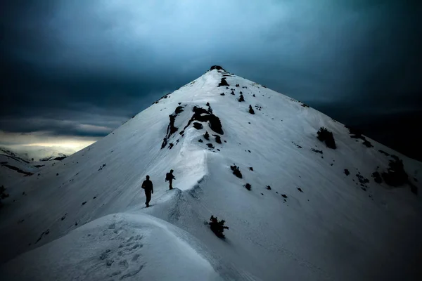 Trudna Górska Ścieżka Zimie — Zdjęcie stockowe