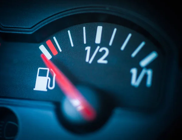 Boş yakıt tankı göstergesi