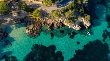 Mallorca İspanya, Cala Fornell Körfezi üzerinde hava manzarası