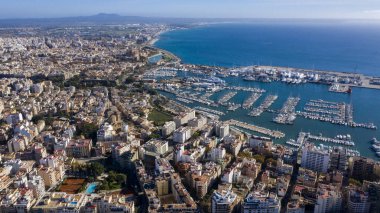 İspanya Palma de Mallorca şehrinin yüksekliğinden manzara