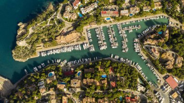 Santa Ponsa Mallorca İspanya limanının havadan görünüşü