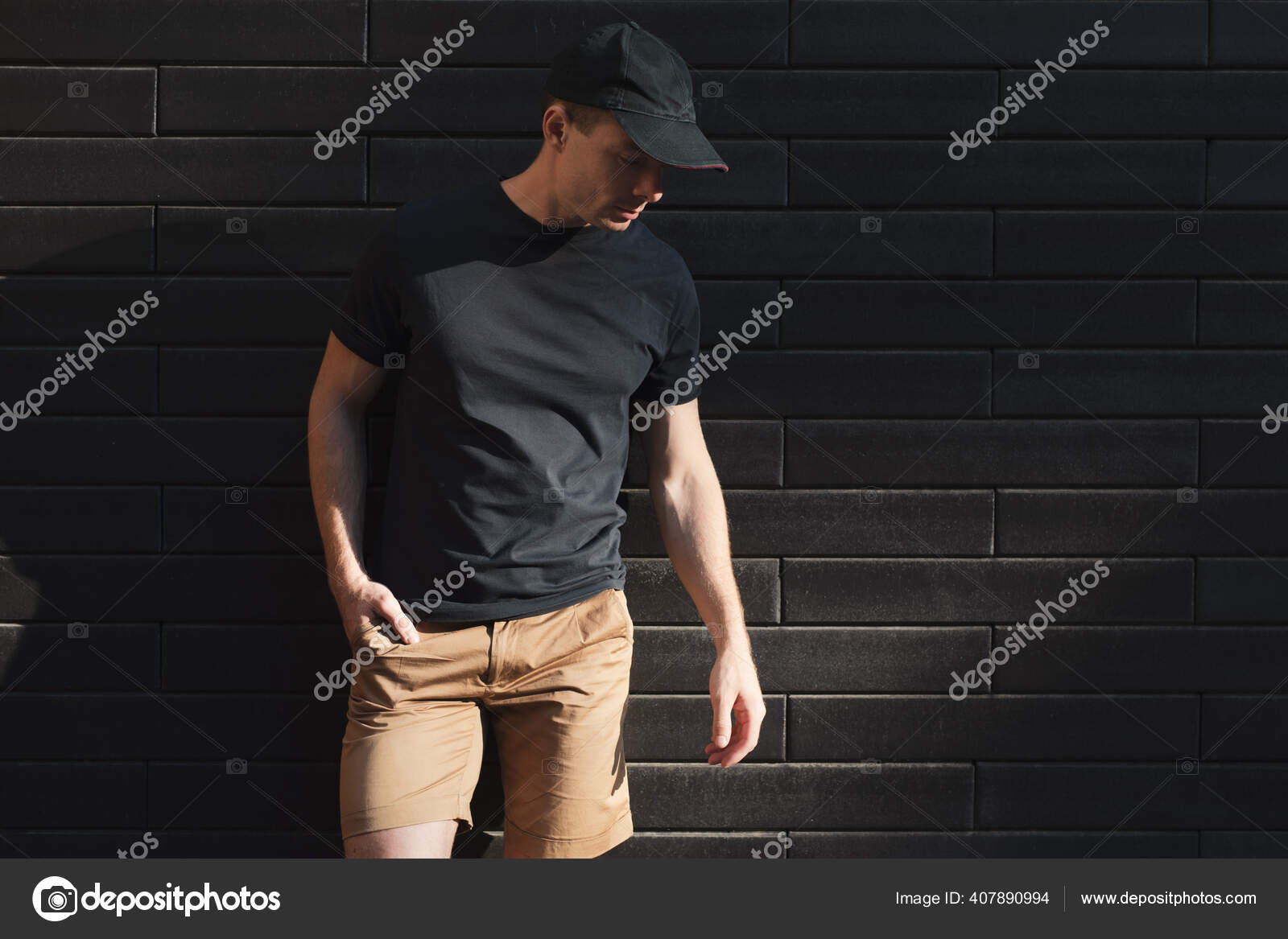 Smiling Beautiful Girl Posing Near Painted Wall Red Cap Grey T Shirt Photo  Background And Picture For Free Download - Pngtree