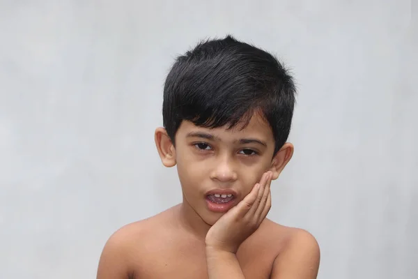Menino Asiático Sofrendo Dor Dente Miúdo Tocar Bochecha Por Dor — Fotografia de Stock