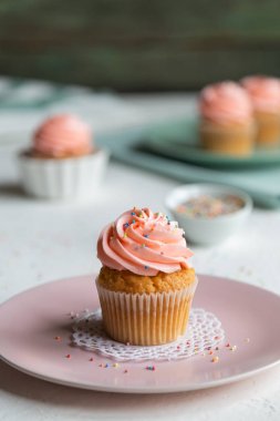 Renkli pastel cupcakes