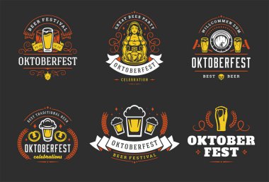 Oktoberfest rozetleri ve Etiketler set Vintage tipografi tasarım şablonları vektör illüstrasyon.