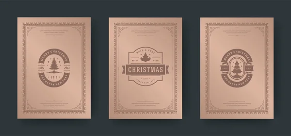 Diseño de tarjetas de felicitación de Navidad, símbolos decorativos adornados con árbol, deseos de vacaciones de invierno tipografía vintage — Vector de stock