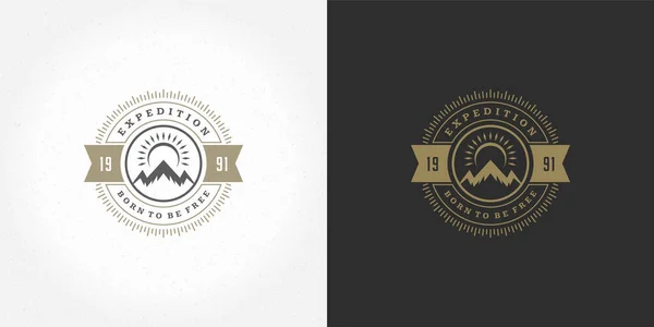 Berg camping logo embleem outdoor landschap vector illustratie rots heuvels silhouet voor shirt of afdruk stempel — Stockvector