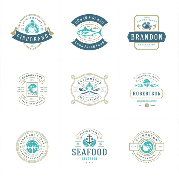 Deniz ürünleri logoları veya tabelalar vektör illüstrasyon balık pazarı ve restoran amblemleri dizayn etme şablonu — Stok Vektör