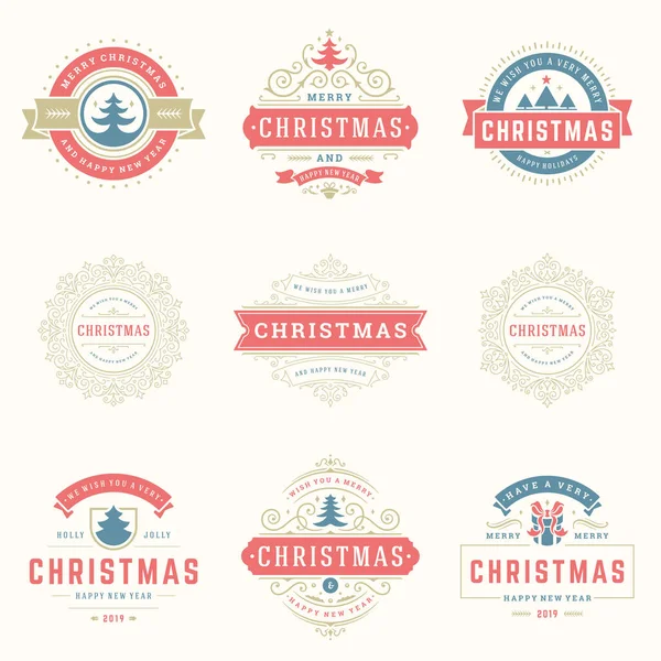 Etiquetas de Natal feliz e emblemas conjunto de elementos de design vetorial — Vetor de Stock