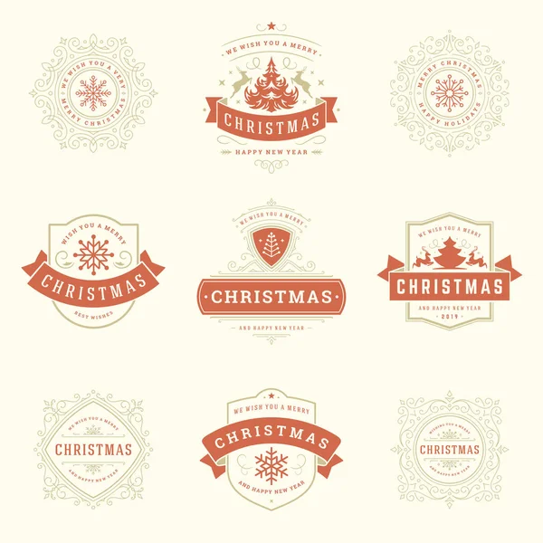 Étiquettes et insignes de Noël éléments de conception vectoriels fixés — Image vectorielle