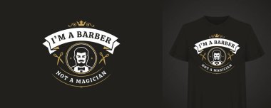 Siyah bir tişörtte klasik bir portre, makas ve zarif bir tipografi içeren şık bir berber tasarımı. Moda-ileri giyim markası için mükemmel. Vektör illüstrasyonu
