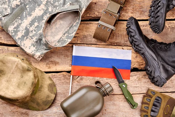 Ryska armén soldat objekt platt låg. — Stockfoto