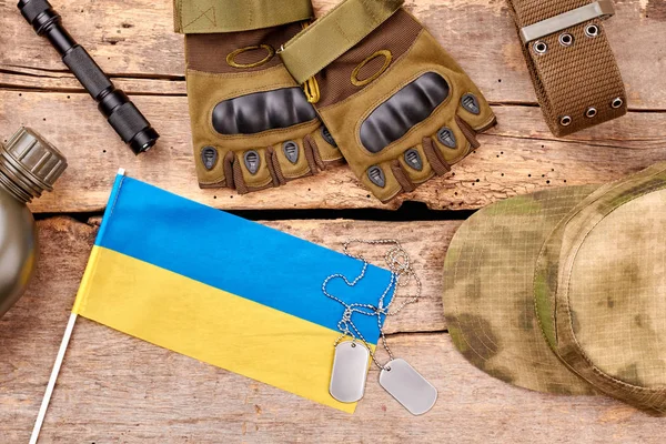 Ukrainska armén soldat objekt arrangemang. — Stockfoto